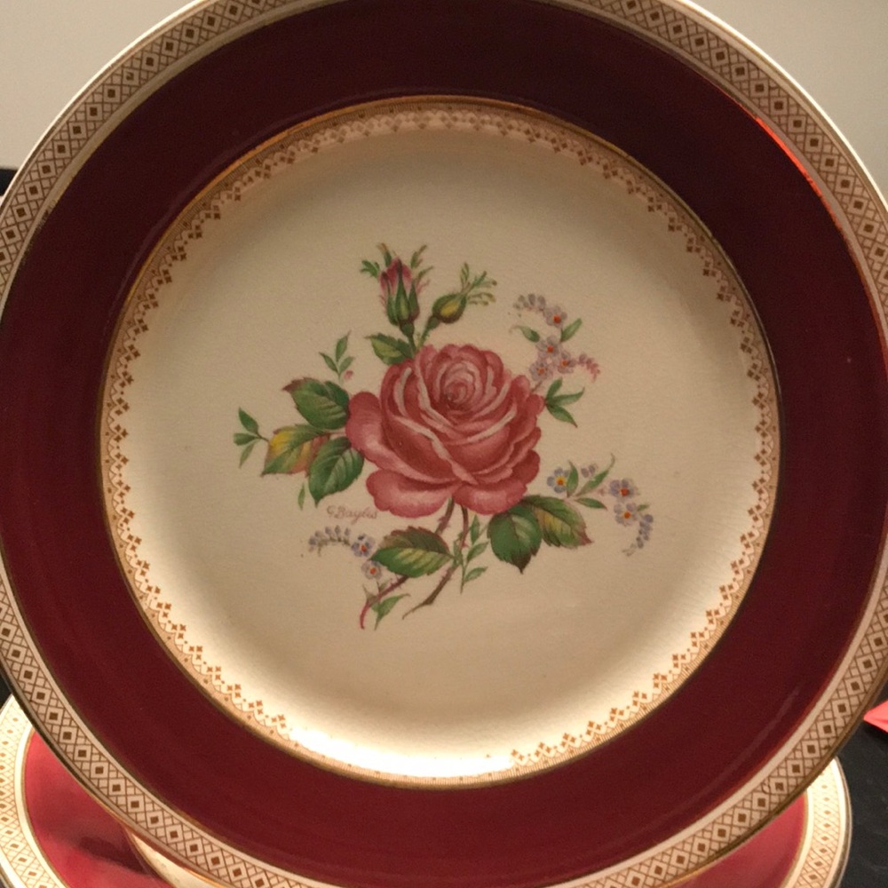 Set/8 Wedgwood 9” plates